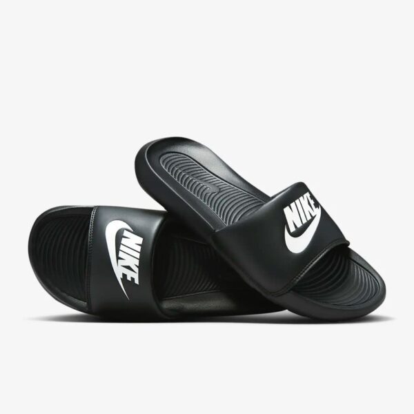 NIKE VICTORI ONE SLIDES