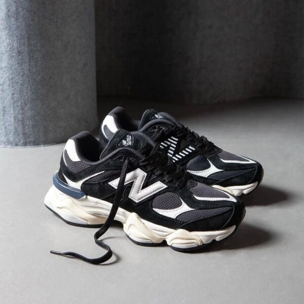 NEW BALANCE 9060 “BLACK/WHITE