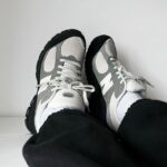 NEW BALANCE 2002r