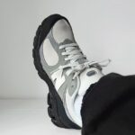 NEW BALANCE 2002r