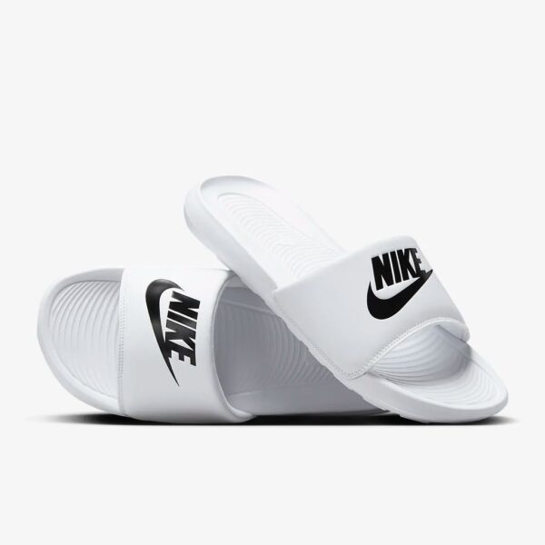 NIKE VICTORI ONE SLIDES