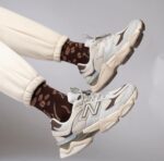 NEW BALANCE 9060 NEUTRAL BEIGE