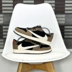 TRAVIS SCOTT AIR JORDAN 1 LOW