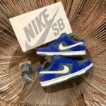 NIKE SB DUNK SKATEBOARD DEEP ROYAL BLUE SAIL & VINTAGE GREEN