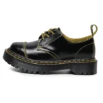 DR MARTENS