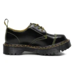 DR MARTENS