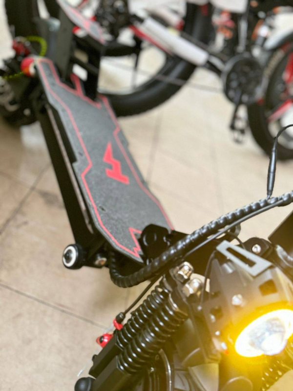 DUAL DRIVE FOLDABLE ELECTRIC SCOOTER FOR ADULTS