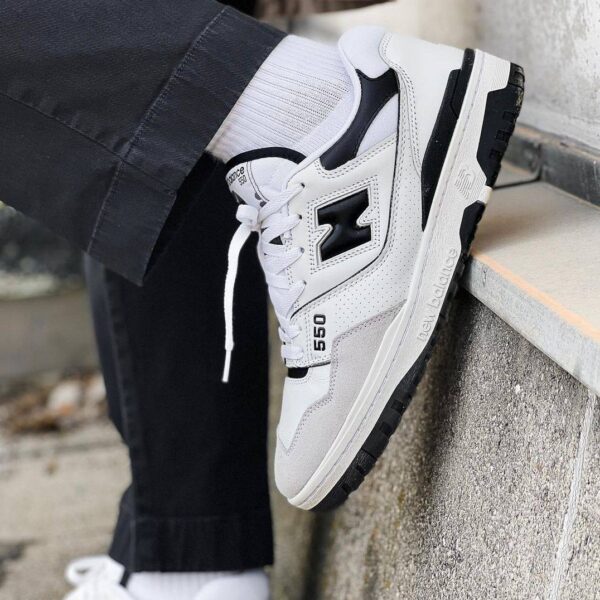 NEW BALANCE 550