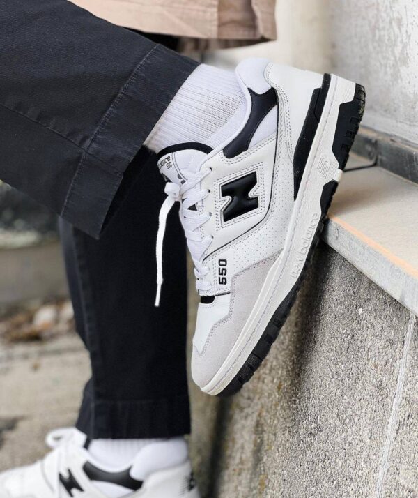 NEW BALANCE 550