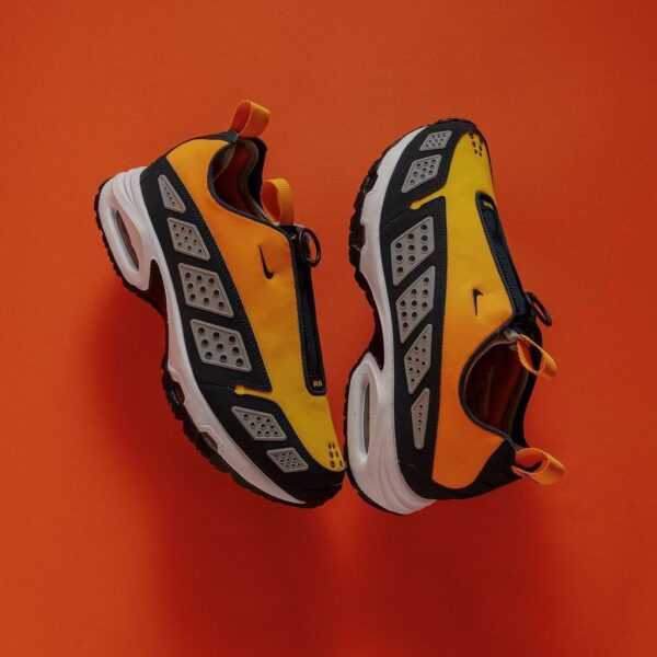 Nike Air Max Sunder Canyon Gold