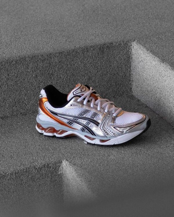 ASICS GEL KAYANO 14 PIQUANT ORANGE
