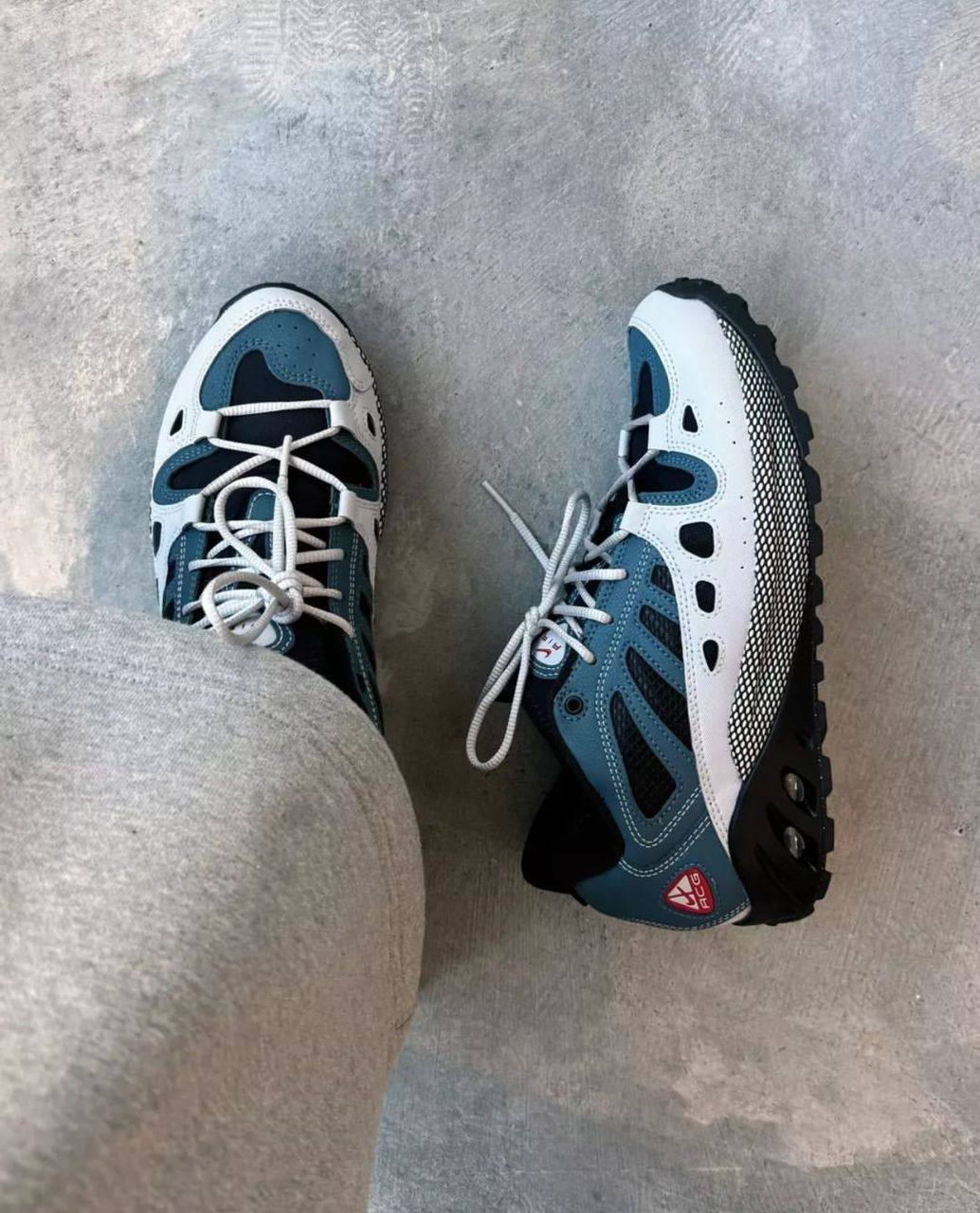 Nike ACG Air Exploraid - Ash Green / Black / Neutral Grey
