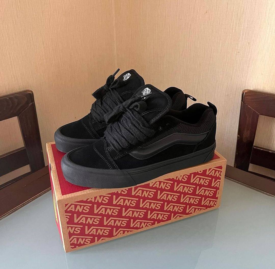 VANS KNU SKOOL “TRIPLE BLACK”