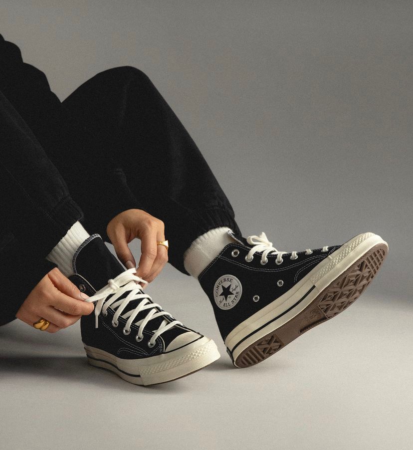 CONVERSE CHUKS TAYLOR ALL STARS HIGH