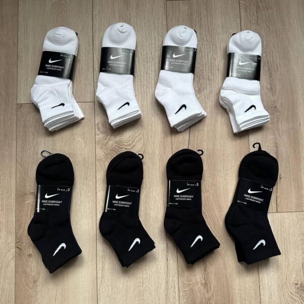 NIKE ANKLE SOCKS 3 in 1