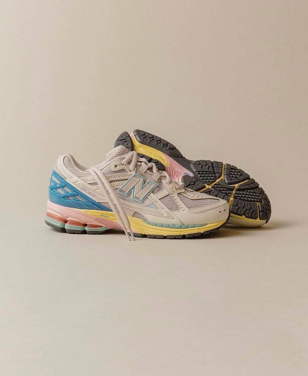 NEW BALANCE 1906U LUNAR NEW YEAR  🧧 ANGORA