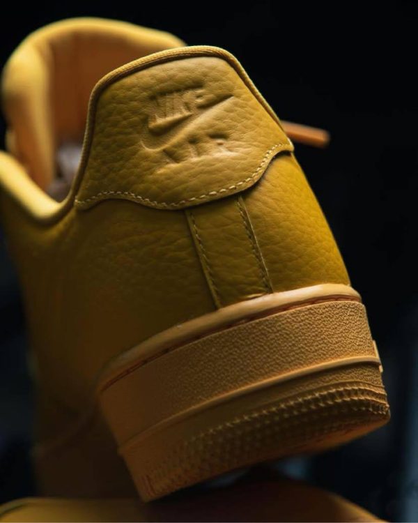 NIKE AIR FORCE 1 '07 PRM' UNIVERSITY GOLD