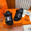 Hermes chypre sandals in black