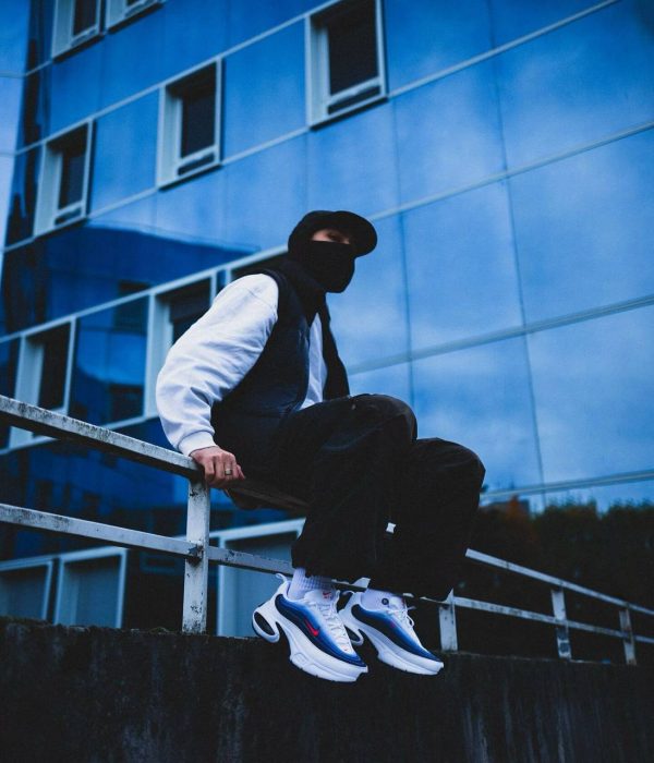 NIKE AIRMAX PORTAL CRIMSON