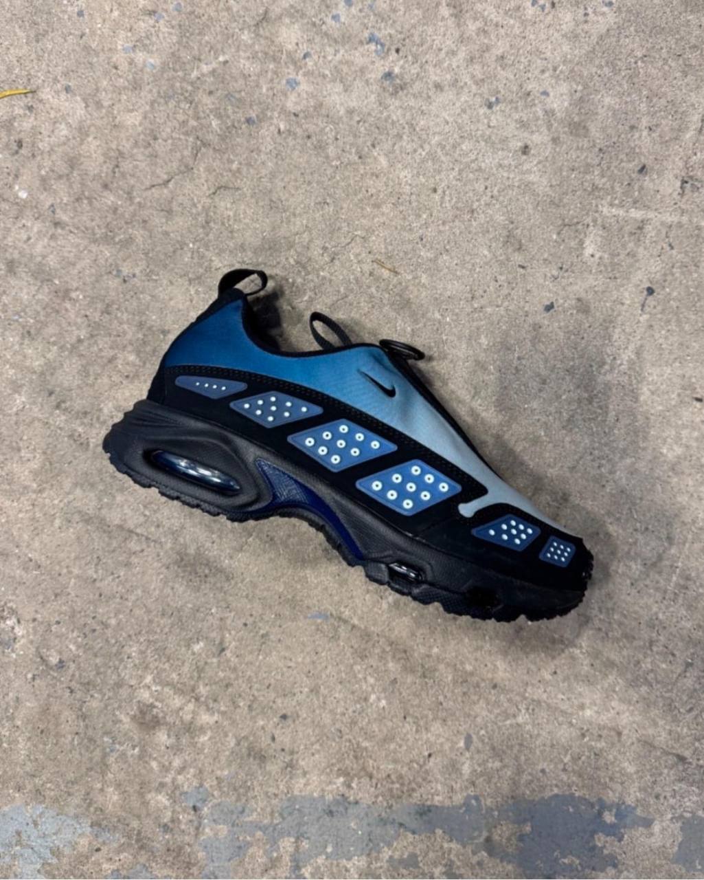 Air Max SNDR ‘Grey Haze and Obsidian