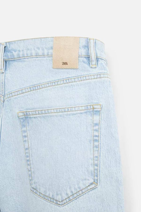 REGULAR FIT DENIM BERMUDA SHORTS