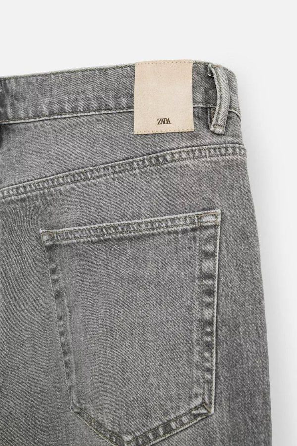 REGULAR FIT DENIM BERMUDA SHORTS