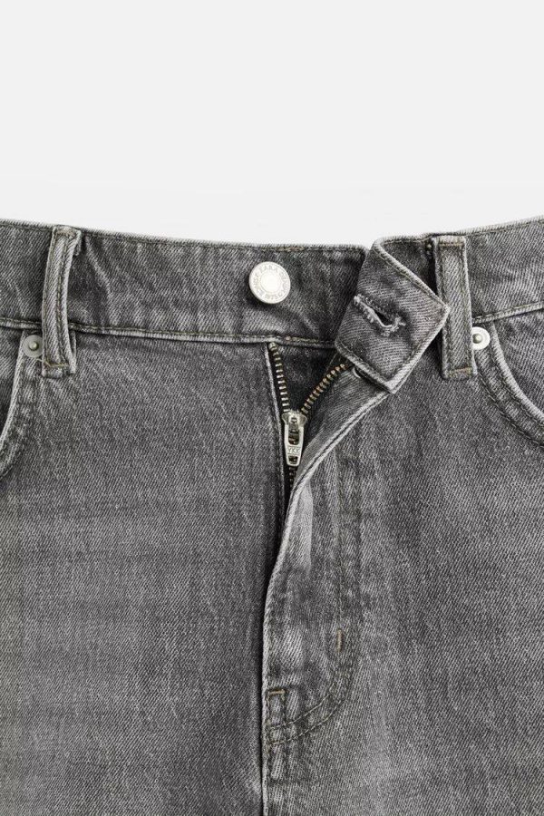 REGULAR FIT DENIM BERMUDA SHORTS