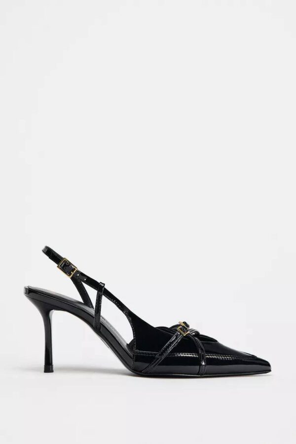 BUCKLE STRAP HEELS