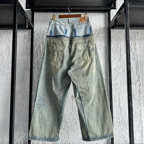 Cut-up Baggy Jeans