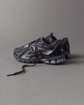 NEW BALANCE 1906A "BLACK METALLIC"