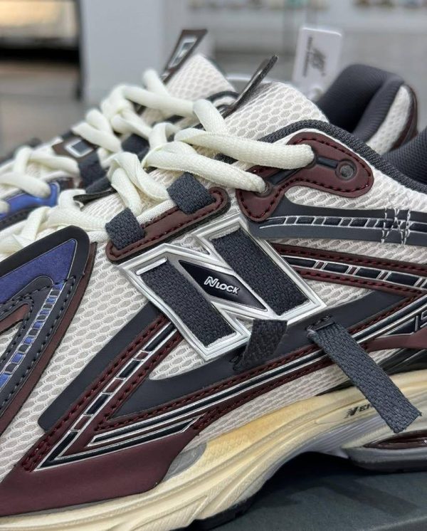 NEW BALANCE  1906A  "BURGUNDY" GREY