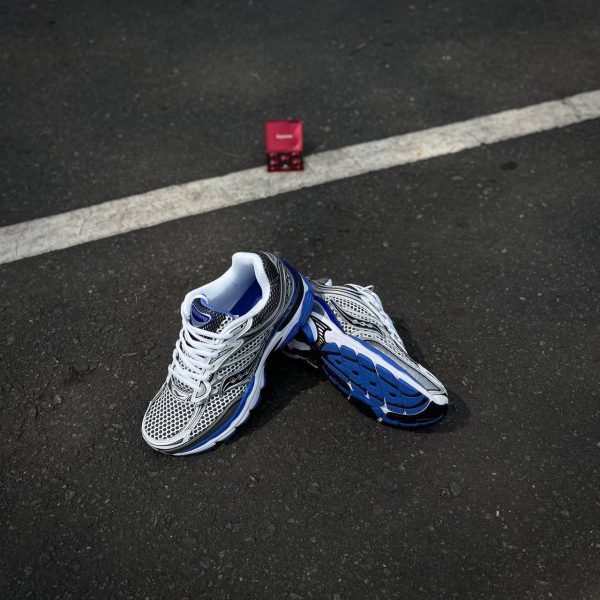 SAUCONY PRO GRID OMNI 9