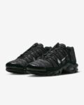 NIKE AIR MAX PLUS UTILITY