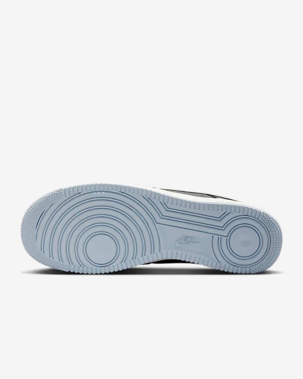NIKE AIRFORCE 107
