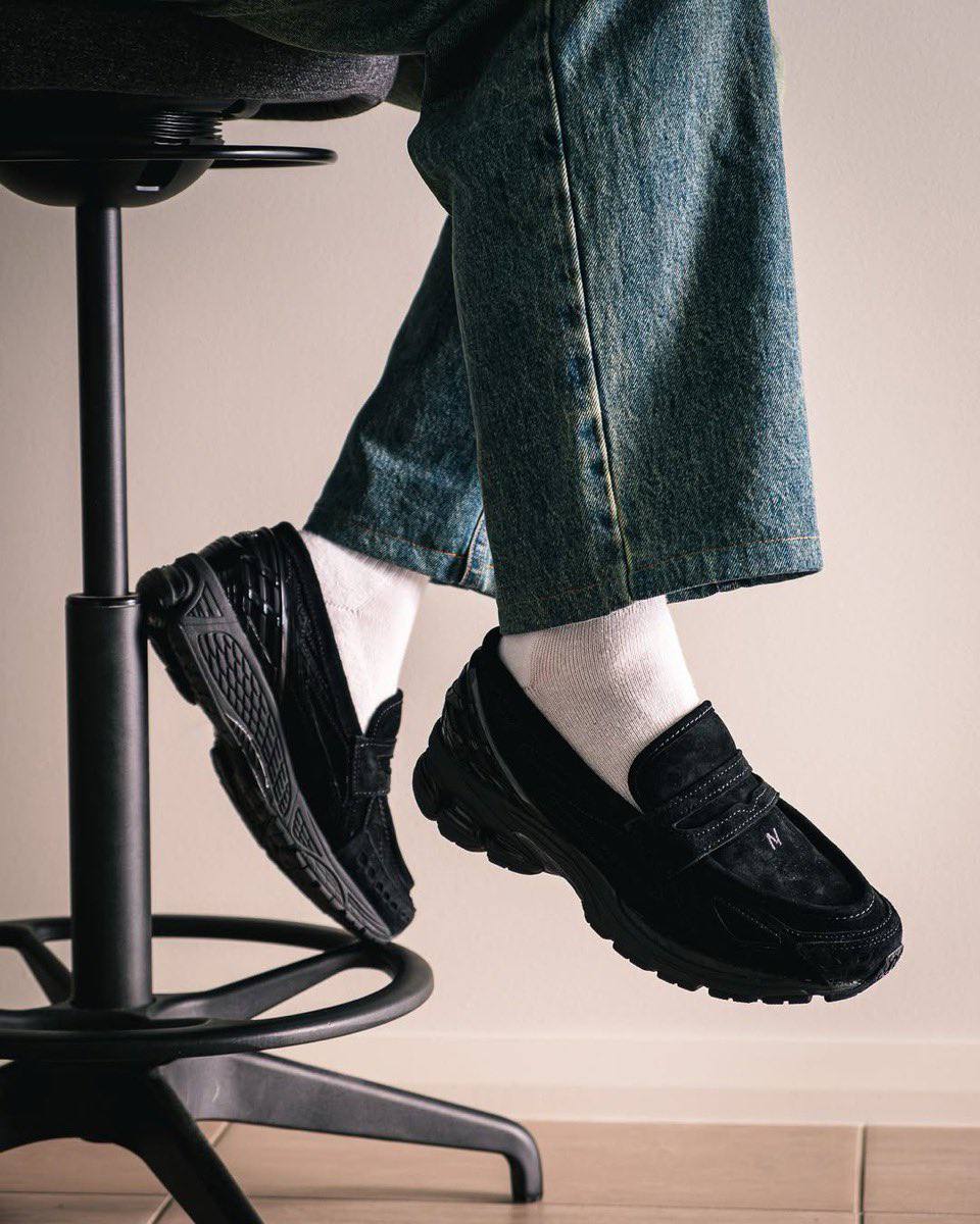 NEW BALANCE 1906L