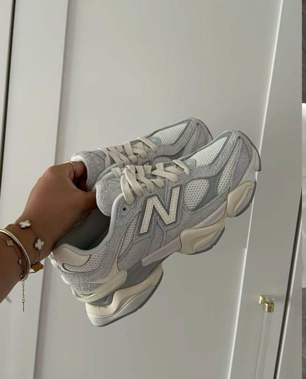 NEW BALANCE 9060