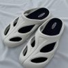 The keen shanti clogs