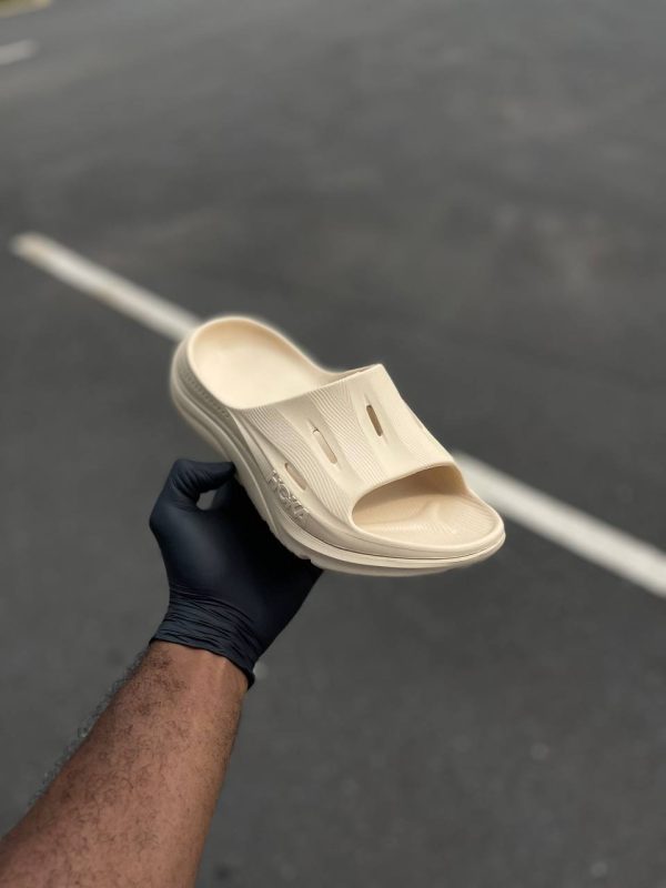 Hoka ORA RECOVERY SLIDE 3 ‘Shifting Sand’