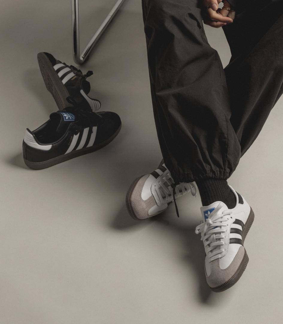 THE ADIDAS SAMBA OG IN CLOUD WHITE AND BLACK TAN