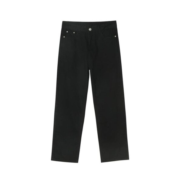 Relaxed Straight Jeans