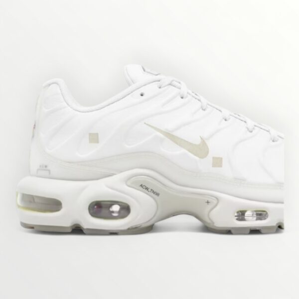NIKE AIR MAX PLUS PREMIUM WHITE