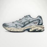 Mizuno Adventure Silver Navy