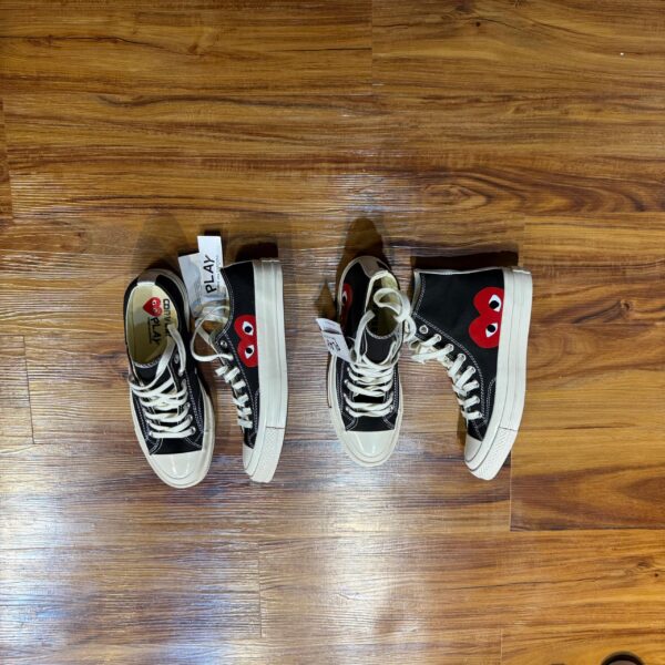 COMME des GARÇONS PLAY x CONVERSE Chuck 70 COMME des GARÇONS PLAY x CONVERSE Chuck 70 High & Low-Top Sneaker Collection