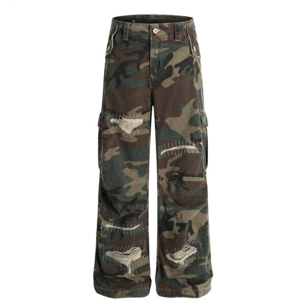 RIPPED CAMOUFLAGE JEANS