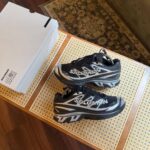 THE SALOMON XT-MM6 MAISON MARGIELA RECONSTRUCTED IN BLACK/SILVER/PHANTOM