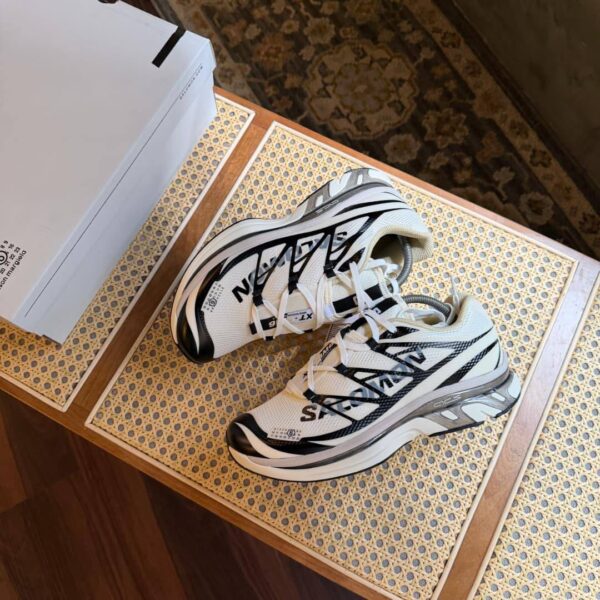 SALOMON XT-MM6 MAISON MARGIELA RECONSTRUCTED IN WHITE CREAM/VANILLA ICE