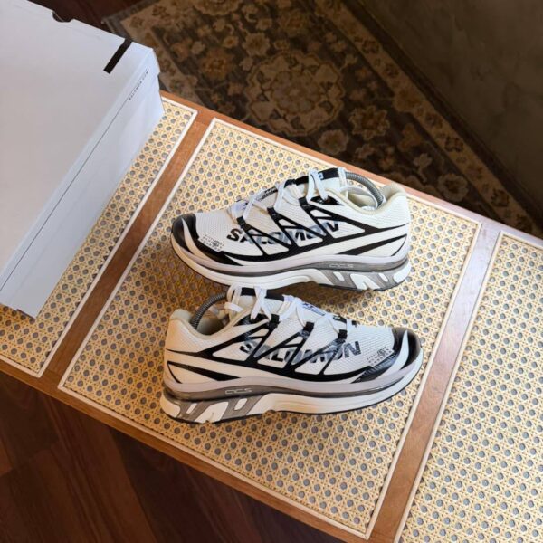 SALOMON XT-MM6 MAISON MARGIELA RECONSTRUCTED IN WHITE CREAM/VANILLA ICE