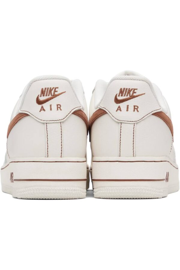 NIKE  WHITE AIRFORCE 1 07 LV8