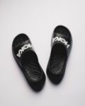 HOKA ORA ALL GENDER RECOVERY SLIDE