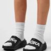 HOKA ORA ALL GENDER RECOVERY SLIDE
